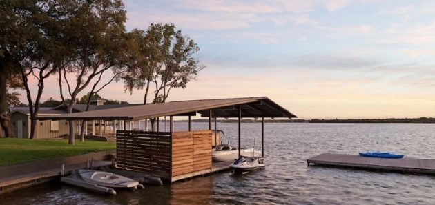 Lakeside Retreat by Lake Flato Architects in Horseshoe Bay, Texas
