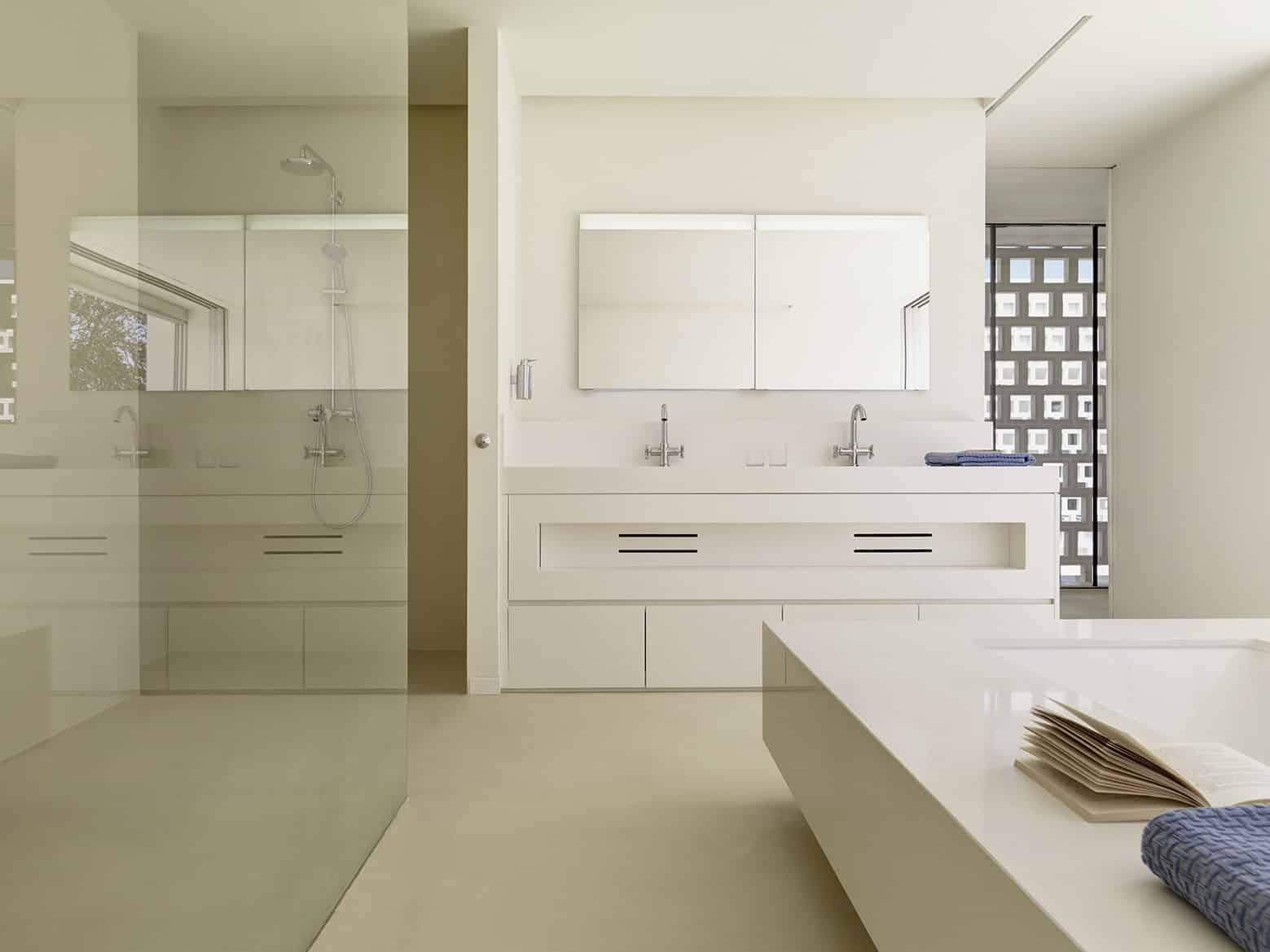 Los Limoneros Residence by Gus Wüstemann in Marbella, Spain los-limoneros-residence-by-gus-wustemann-in-marbella-spain-16