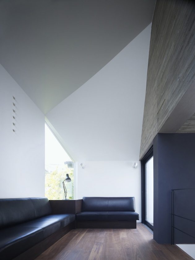 Shirokane House by MDS Architects in Tokyo, Japan