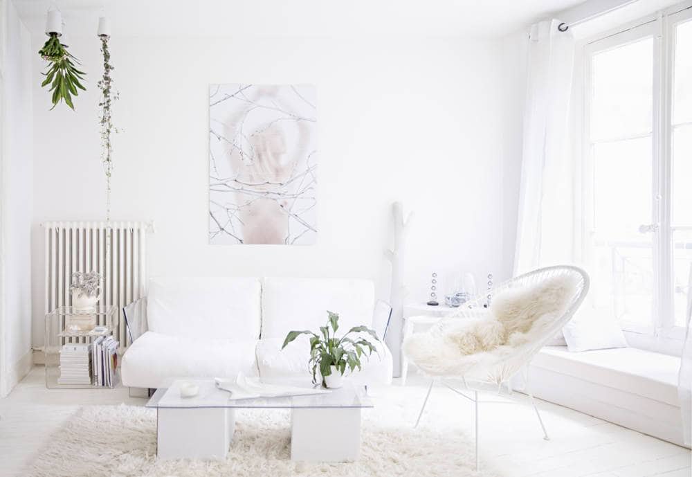 17 Magnificent White Living Room Designs That You Need To See 14
