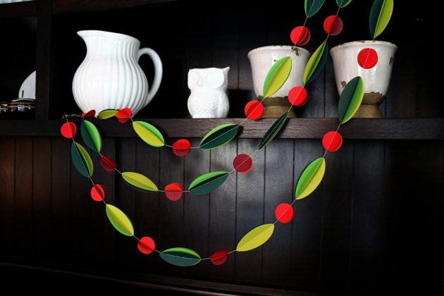 15 Amazing Handmade Christmas Garland Designs You're Gonna Love