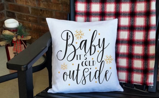 15 Charming Handmade Christmas Pillow Gifts For Any Occasion