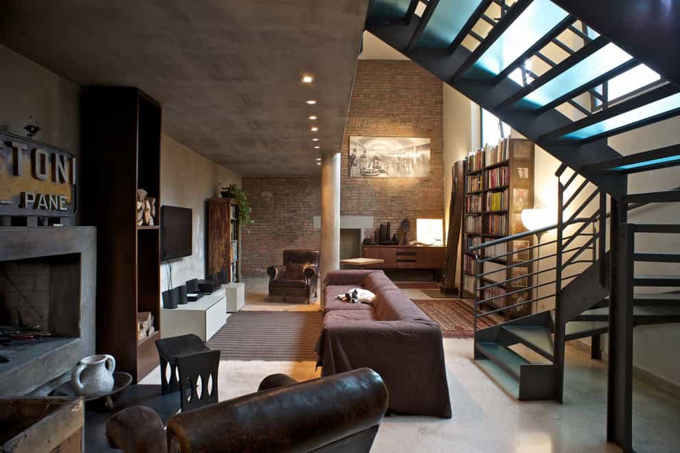 Monica De Grandis Residence Source