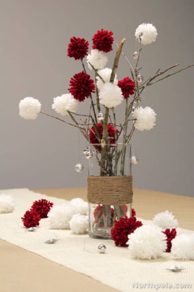 15 Glamorous DIY Christmas Centerpiece Ideas You&#039;ll Want To Make Right Away