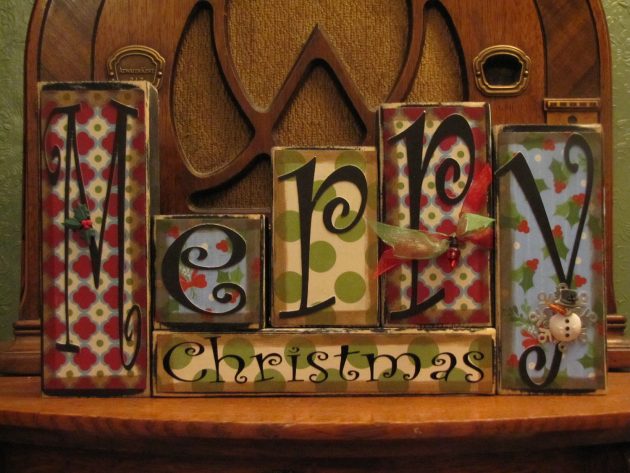 15 Incredible Last Minute Handmade Christmas Sign Decorations