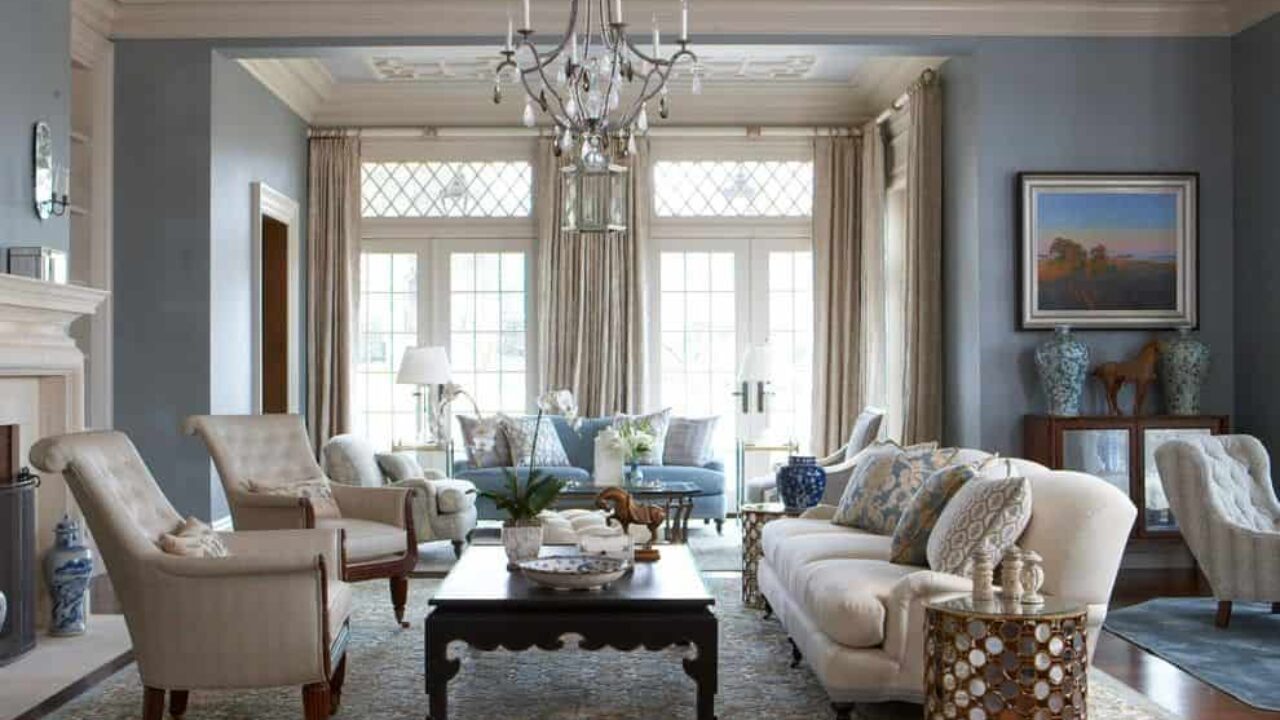 Elegant shop sitting room
