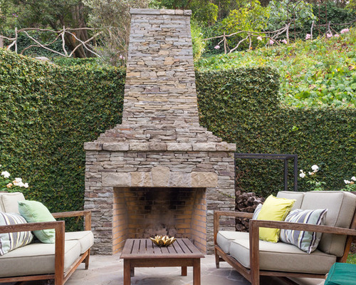 Fire Pits and Outdoor Fireplaces We Want to Warm Up By