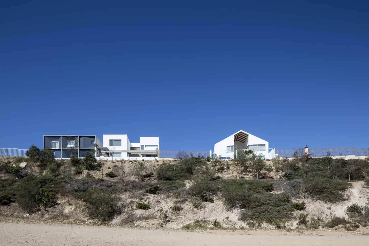 HDJ89 Residence by T38 Studio in Tijuana, Mexico hdj89-residence-by-t38-studio-in-tijuana-mexico-9