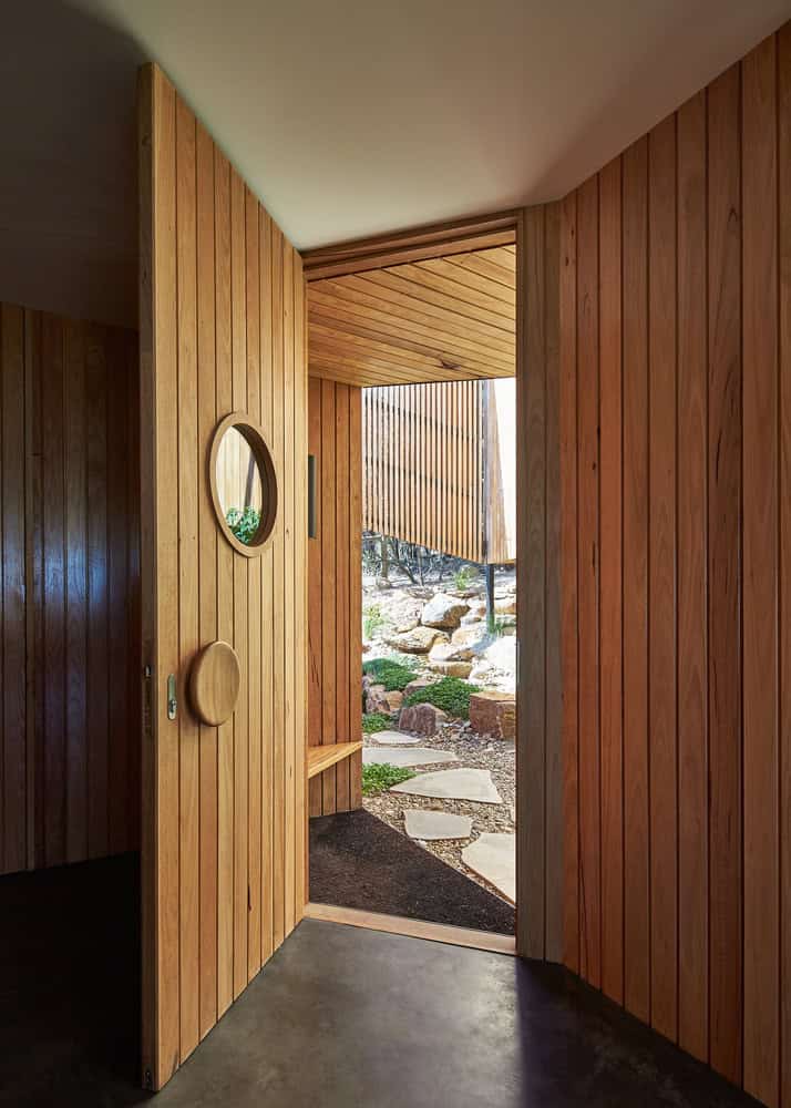Split House by BKK Architects in Port Phillip Bay, Australia split-house-by-bkk-architects-in-port-phillip-bay-australia-7