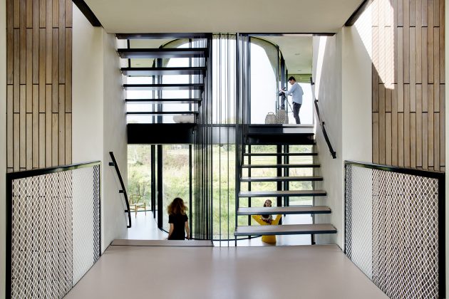 the-w-i-n-d-house-by-unstudio-in-north-holland-the-netherlands-5