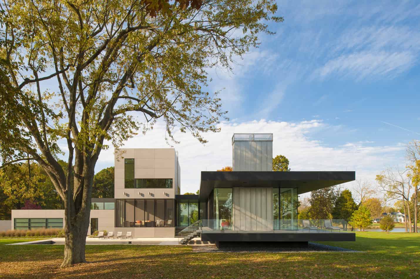 Tred Avon River House by Robert M. Gurney Architect – A Minimalist Riverfront Retreat in Maryland