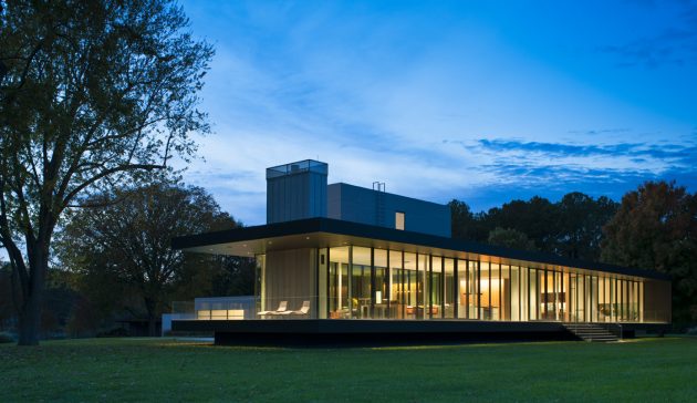 Tred Avon River House by Robert M. Gurney Architect in Easton, USA