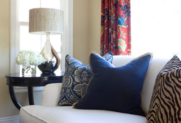 Decorative Pillows- The Cheapest Way To Revive Every Interior