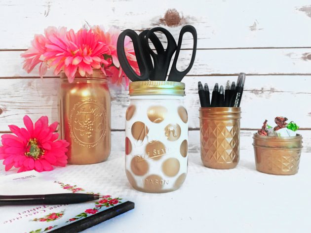15 Amazing Handmade Mason Jar Organization Ideas That Can Help You