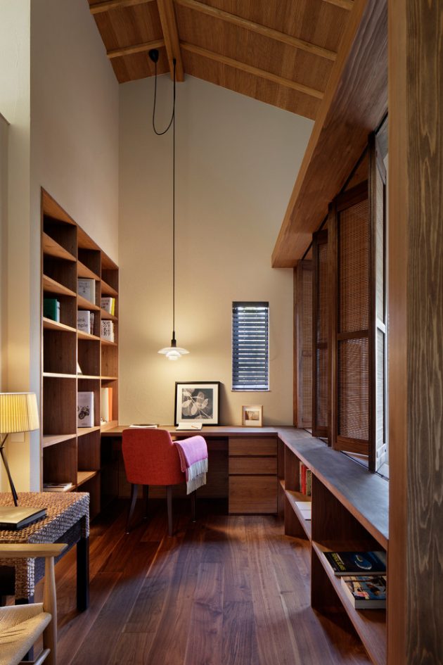 15 Inspirational Mid-Century Modern Home Office Designs