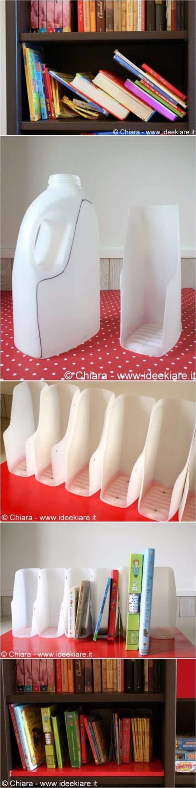 DIY Book Organizer From Plastic Bottles