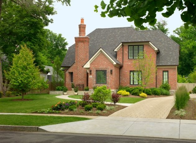 16 Marvelous Brick House Designs That You Shouldn't Miss