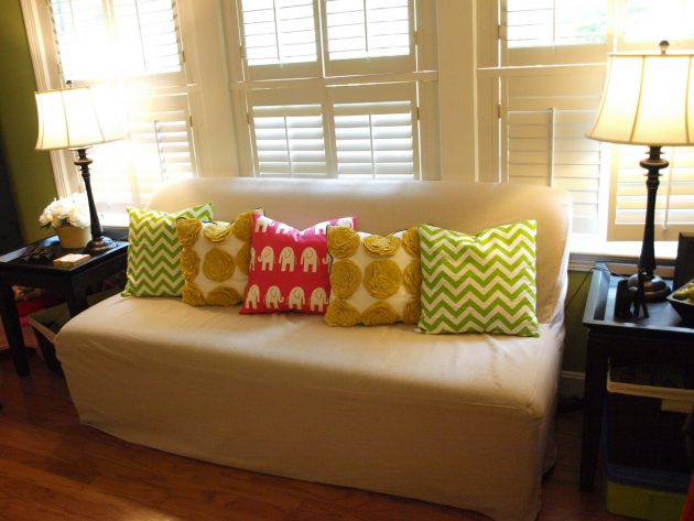 Decorative Pillows- The Cheapest Way To Revive Every Interior