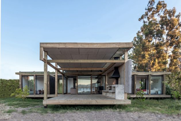 Assemble House by PAR Arquitectos in Las Cabras, Chile
