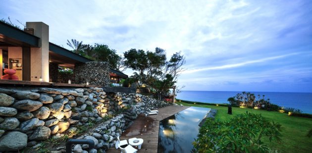 A'tolan House by Create + Think Design Studio on The Eastern Seaboard of Taiwan