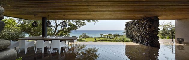 A'tolan House by Create + Think Design Studio on The Eastern Seaboard of Taiwan