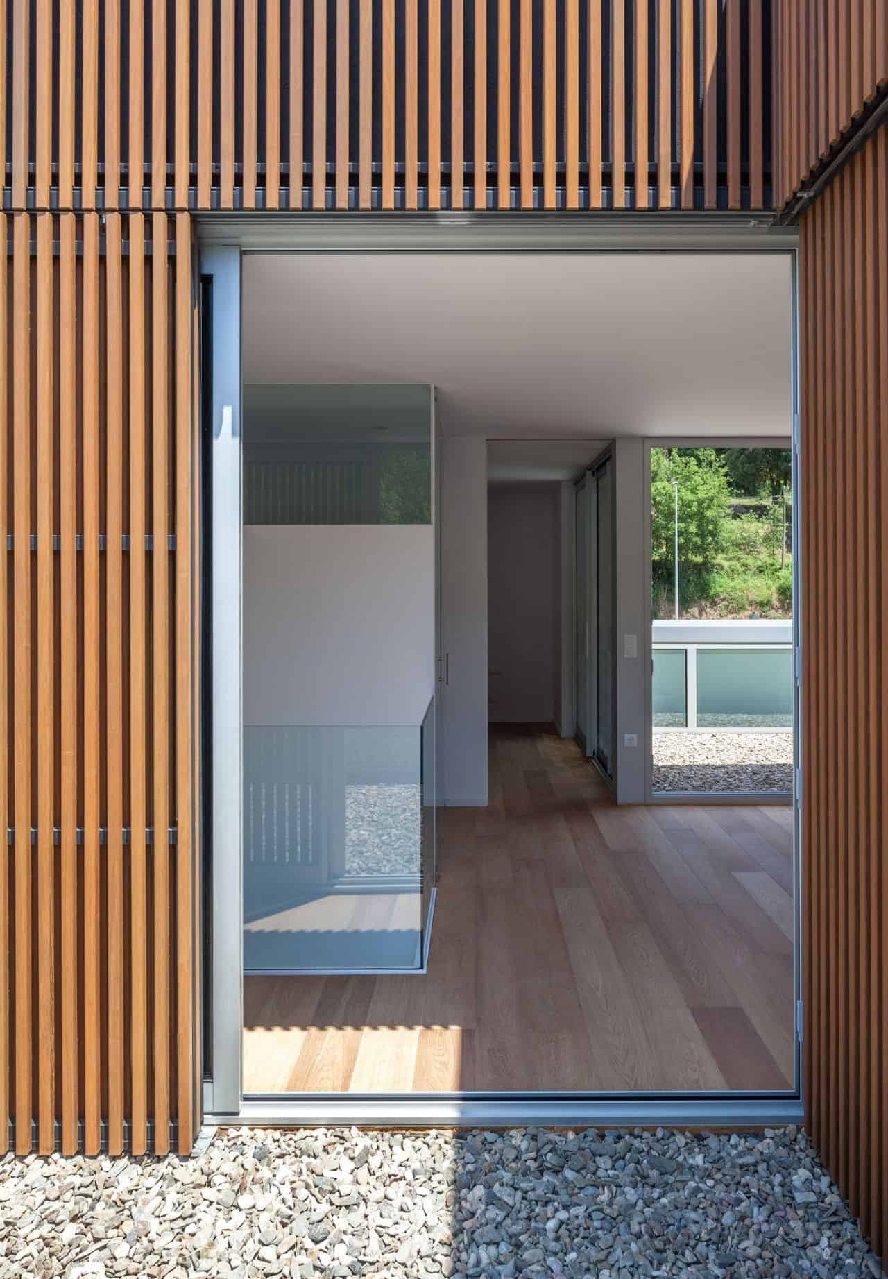 Bitten House by arnau estudi d'arquitectura in Spain