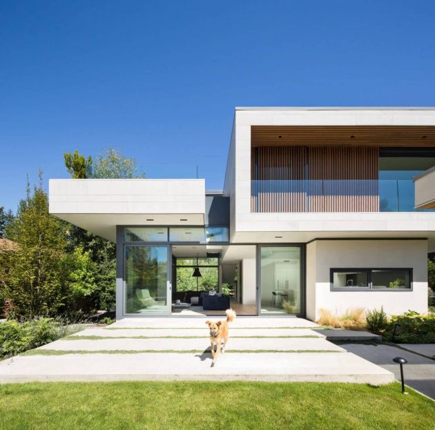 Chancellor Residence by Frits de Vries Architect in Vancouver, Canada
