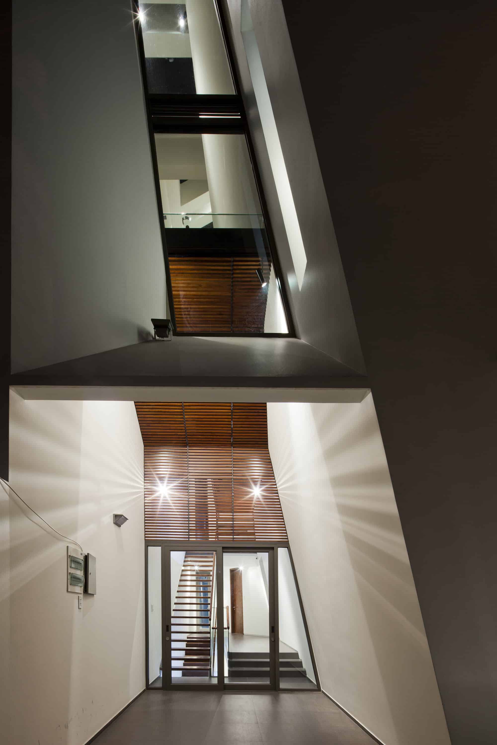 Folding Wall House by Nha Dan Architect in Ho Chi Minh, Vietnam Folding Wall House by Nha Dan Architect in Ho Chi Minh, Vietnam