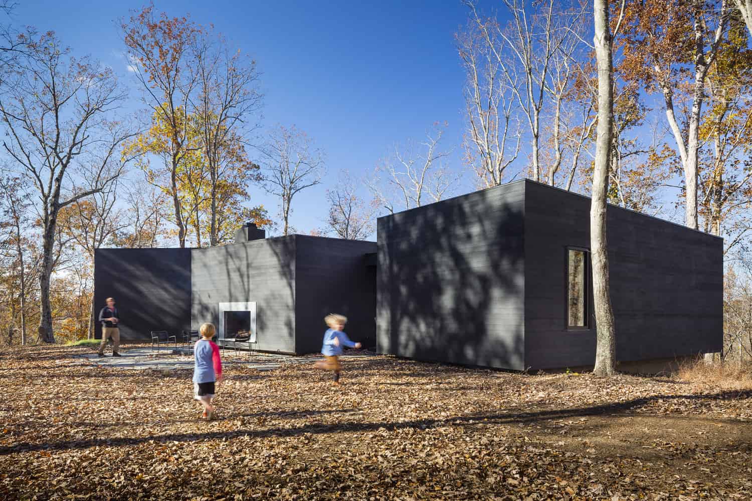 James River House by ARCHITECTUREFIRM in Scottsville, Virginia