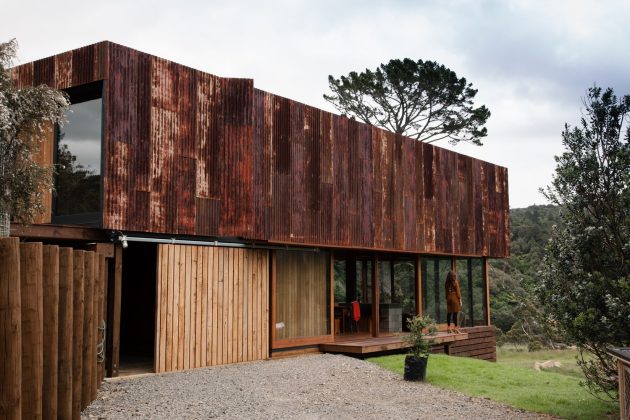 K Valley House by Herbst Architects in Thames, New Zealand