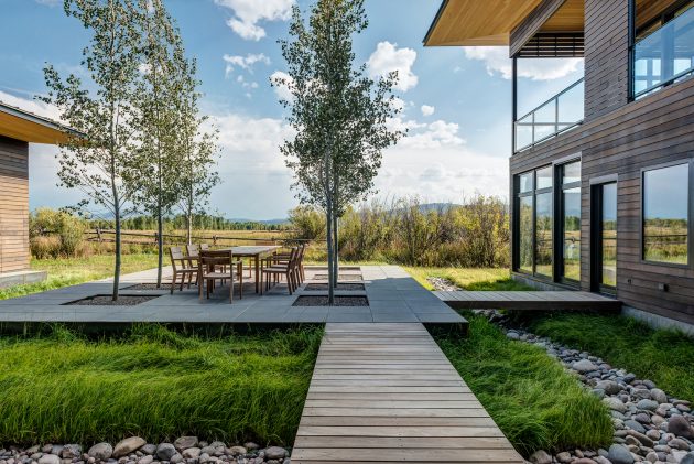 Shoshone Residence by Carney Logan Burke Architects in Wilson, USA