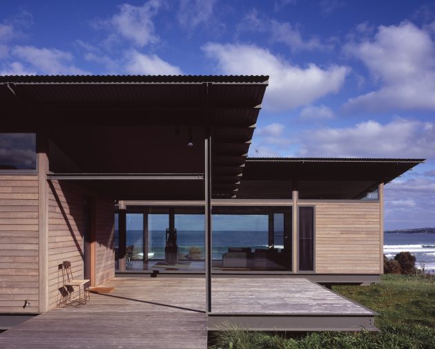 Sugar Gum House by Rob Kennon Architects in Apollo Bay, Australia