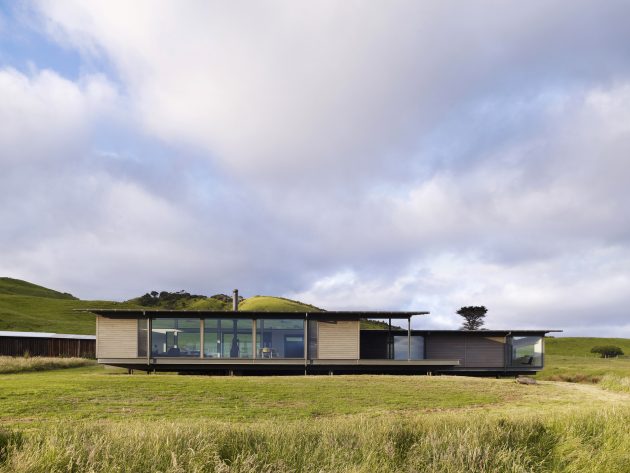 Sugar Gum House by Rob Kennon Architects in Apollo Bay, Australia