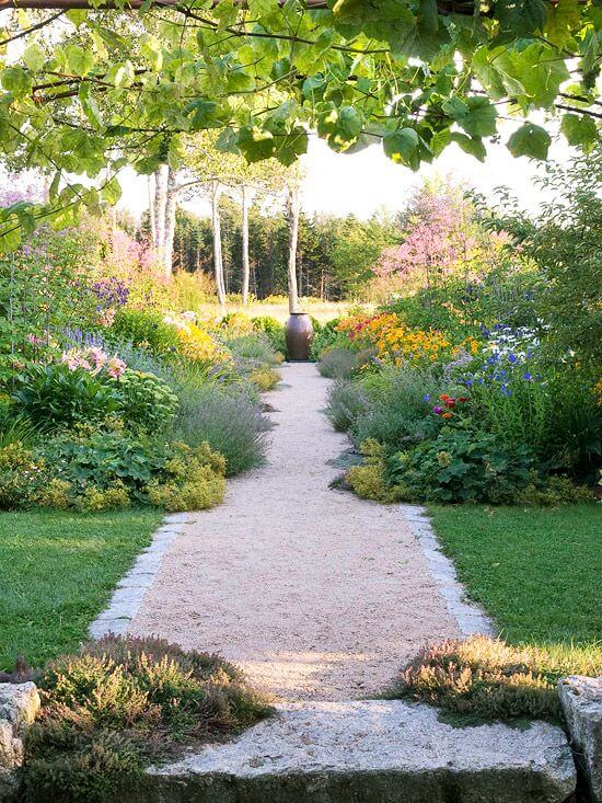 20 Absolutely Stunning Walkway Designs That Will Steal The Show