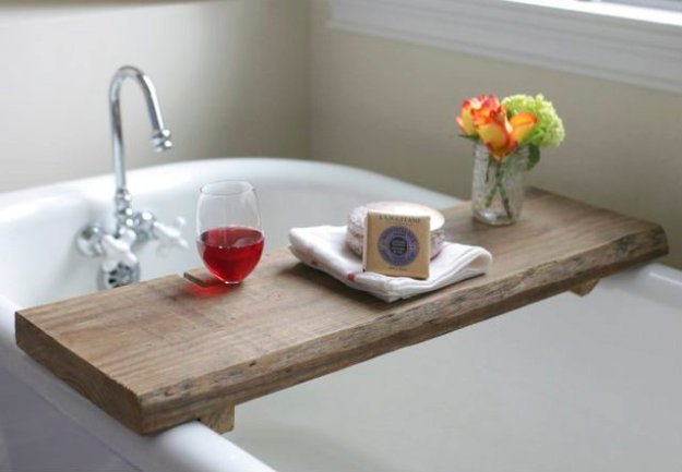 15 Pretty Awesome DIY Ideas For Your Bathroom's Decor