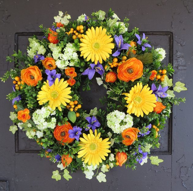 16 Enchanting Handmade Spring Wreath Designs To Refresh Your Front Door