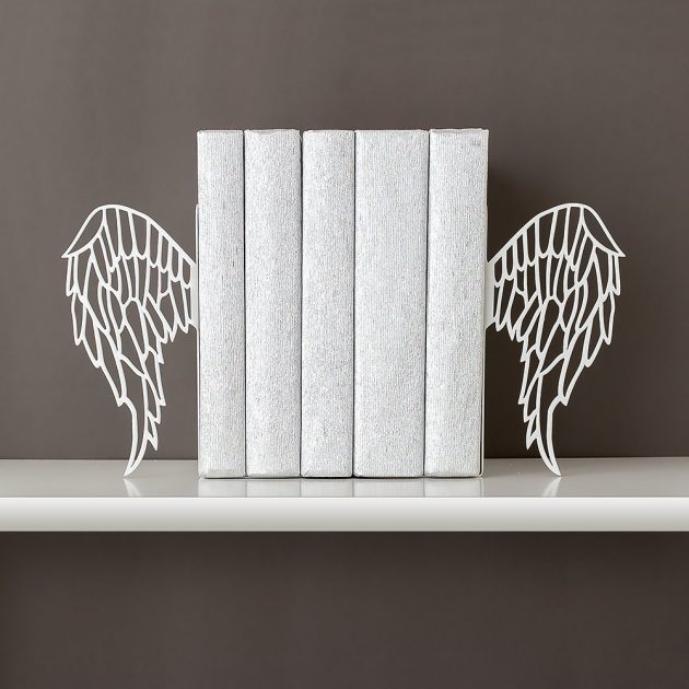 16 Incredible Handmade Bookends That Will Spice Up Your Bookshelves