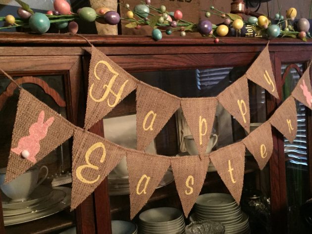 16 Lovely Handmade Easter Garland And Banner Designs You Can Easily Craft