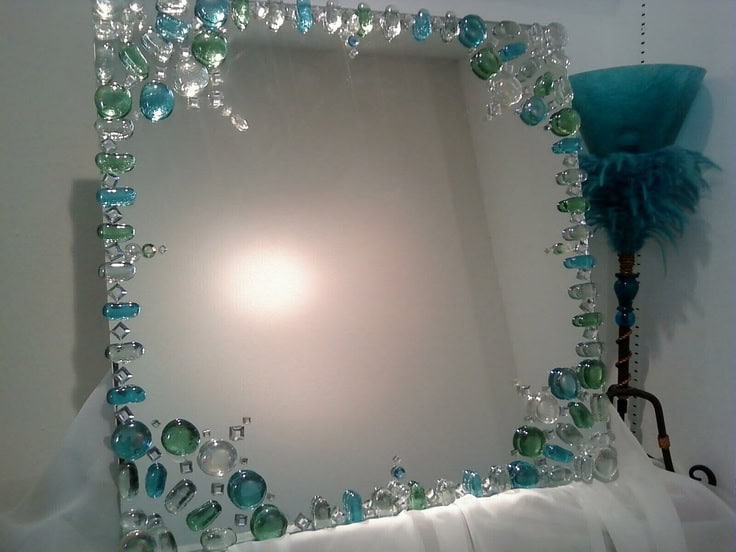 19 Most Creative DIY Mirrors That You Can Easily Make 19 Most Creative DIY Mirrors That You Can Easily Make