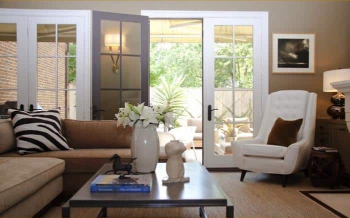 17 Brilliant Living Rooms With French Doors That Will Delight You 17 Brilliant Living Rooms With French Doors That Will Delight You