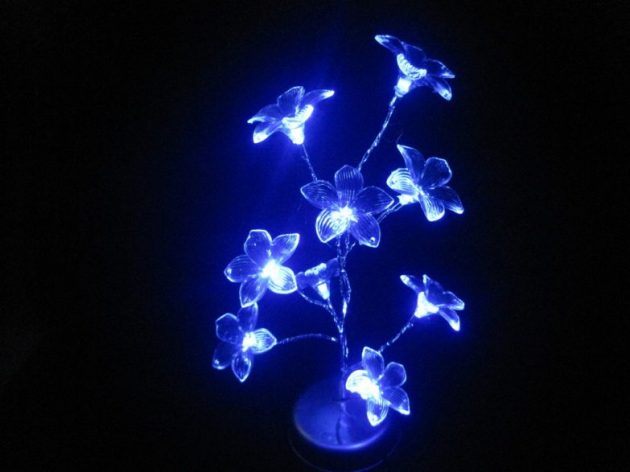 Top 17 Of The Most Extravagant Flower Lamp Designs You Have Ever Seen