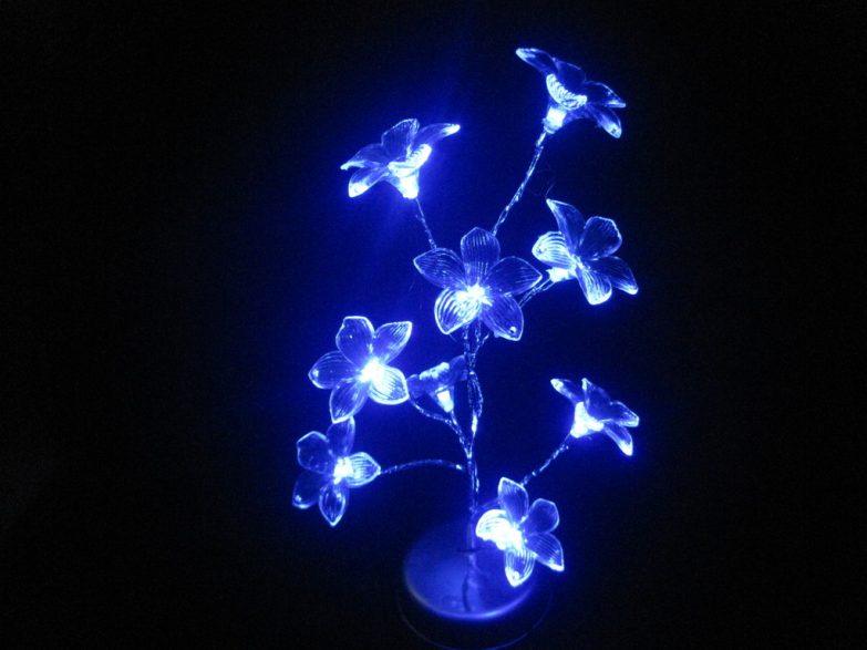 Top 17 Of The Most Extravagant Flower Lamp Designs You Have Ever Seen Top 17 Of The Most Extravagant Flower Lamp Designs You Have Ever Seen