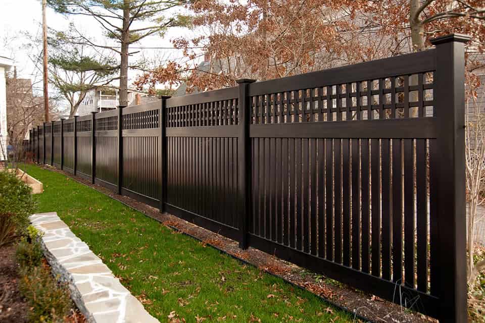 16 Inspirational Fence Ideas That Are Simple Yet Beautiful