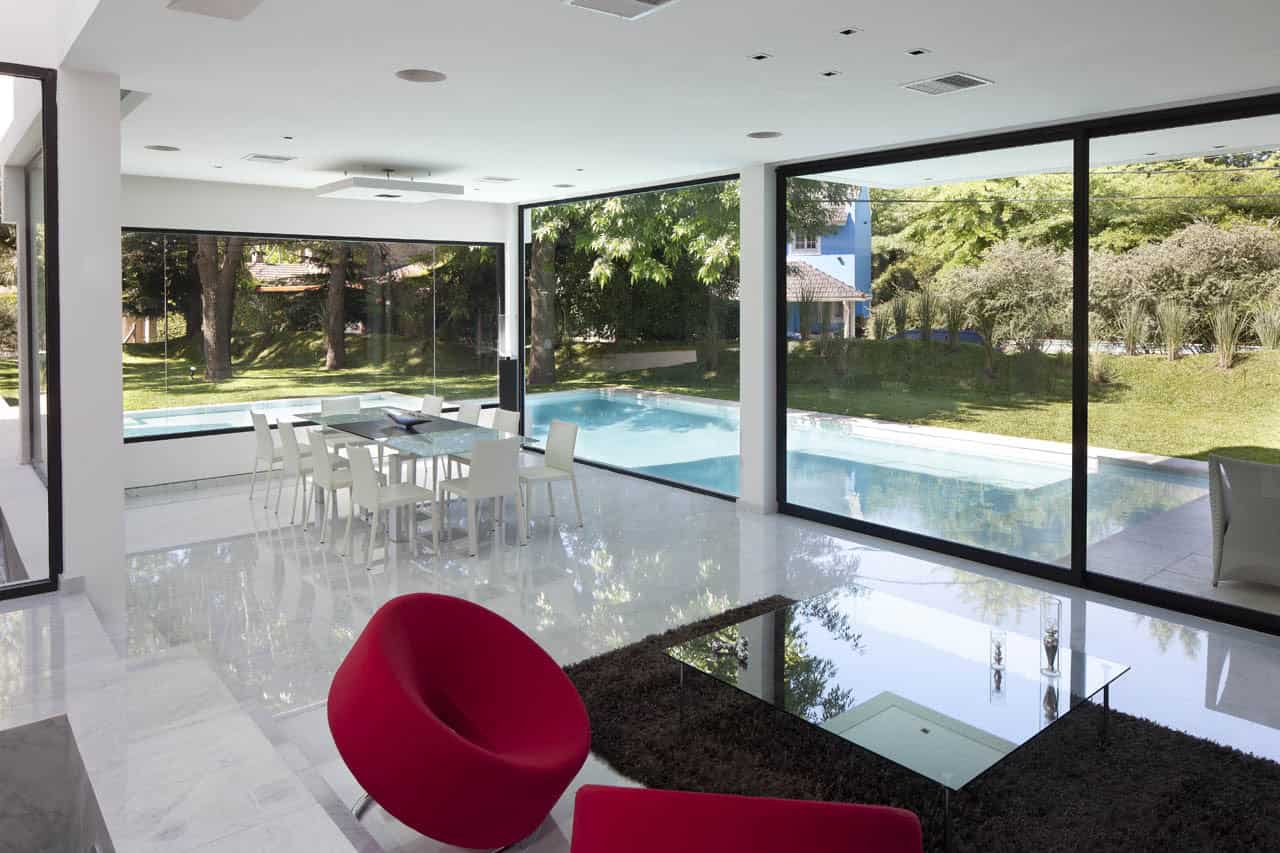 Carrara House by Andres Remy Arquitectos in Buenos Aires, Argentina Carrara House by Andres Remy Arquitectos in Buenos Aires, Argentina
