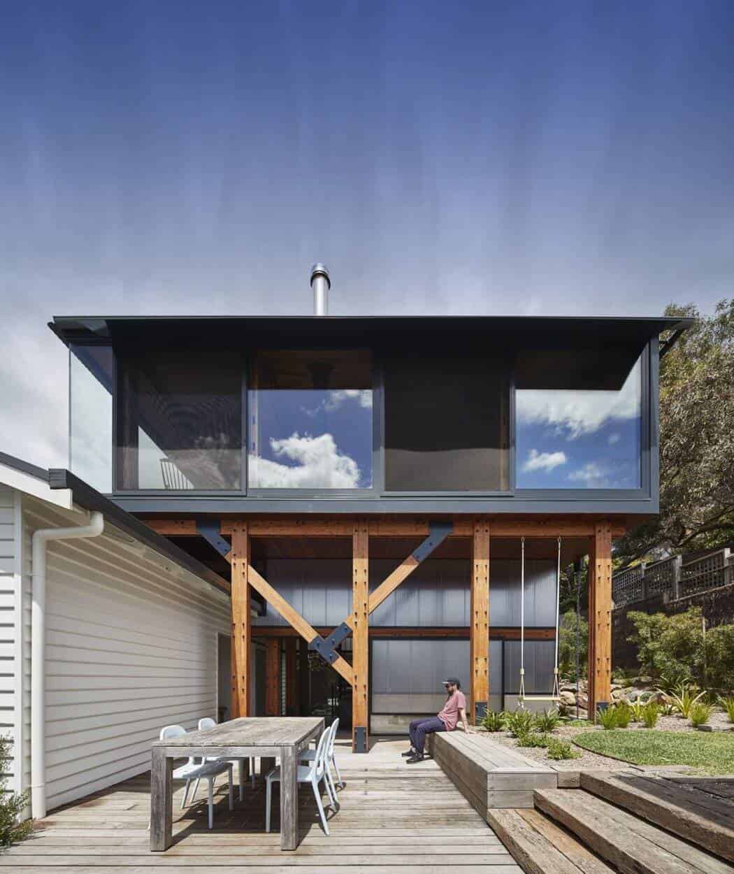 Timber facade of Dorman House by Austin Maynard Architects in Lorne