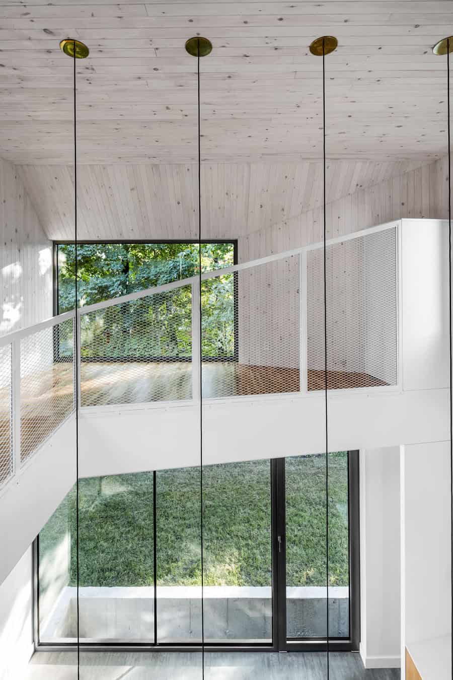 Dulwich Residence by NatureHumaine in Saint-Lambert, Canada Dulwich Residence by NatureHumaine in Saint-Lambert, Canada