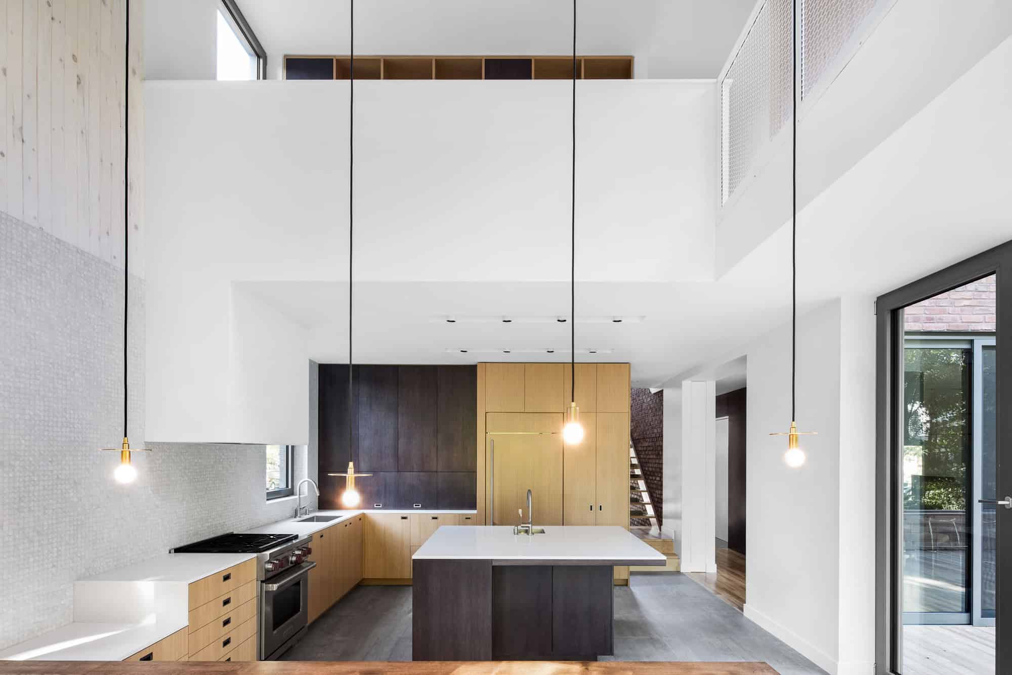 Dulwich Residence by NatureHumaine in Saint-Lambert, Canada Dulwich Residence by NatureHumaine in Saint-Lambert, Canada