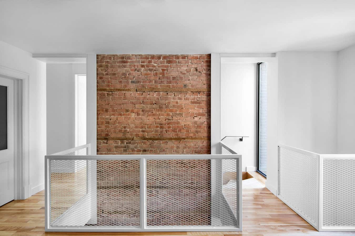 Dulwich Residence by NatureHumaine in Saint-Lambert, Canada Dulwich Residence by NatureHumaine in Saint-Lambert, Canada