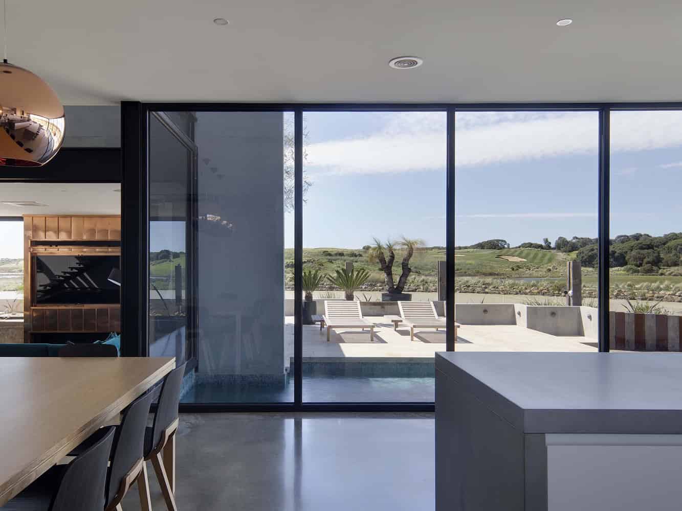 Lahinch House by Lachlan Shepherd Architects in Torquay, Australia Lahinch House by Lachlan Shepherd Architects in Torquay, Australia