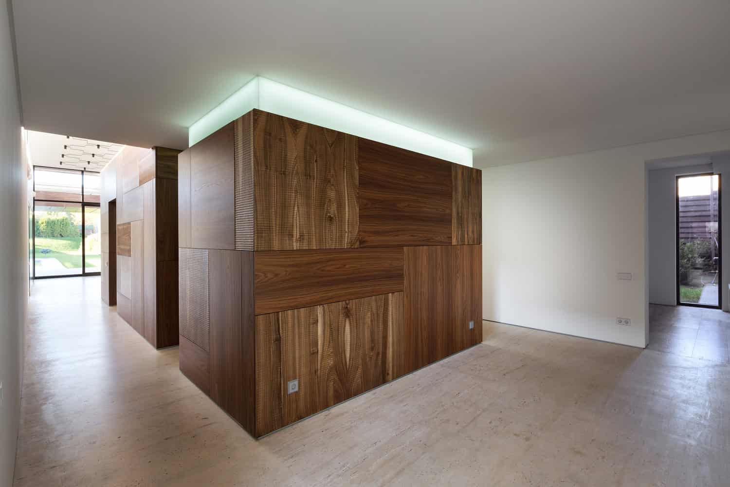 Markhouse by Drozdov & Partners in Kharkiv, Ukraine Markhouse by Drozdov & Partners in Kharkiv, Ukraine